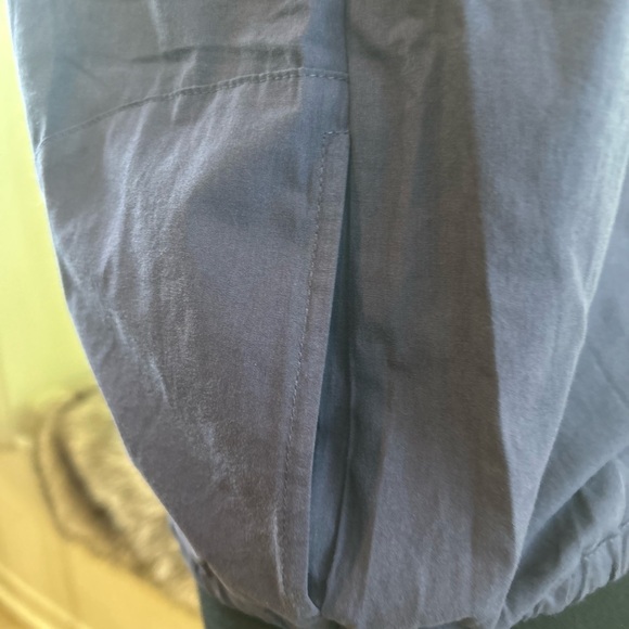 NWT Love Benito 100% Cotton Navy Top - Picture 3 of 6